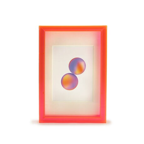 [^:gfc-th-0002]Vvŋϐ̂ƂꂽfUCBt[̂̏d݂ɑāAʂAN̓ԂɌy₩Ȉۂ^܂Bʐ^A[g[NX^CbVɃfBXvĈɍœKłBǂ̊px猩ĂdオŁAɑΉĂ܂BuTHRUiX[jv́AƋPǋv_NgłBƔZ邱ƂŁA炵̒ɐVȋP炵܂B