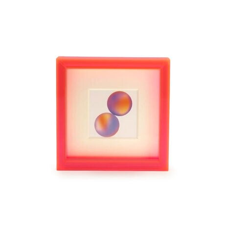 [^:gfc-th-0001]Vvŋϐ̂ƂꂽfUCBt[̂̏d݂ɑāAʂAN̓ԂɌy₩Ȉۂ^܂Bʐ^A[g[NX^CbVɃfBXvĈɍœKłBǂ̊px猩ĂdオŁAɑΉĂ܂BuTHRUiX[jv́AƋPǋv_NgłBƔZ邱ƂŁA炵̒ɐVȋP炵܂B