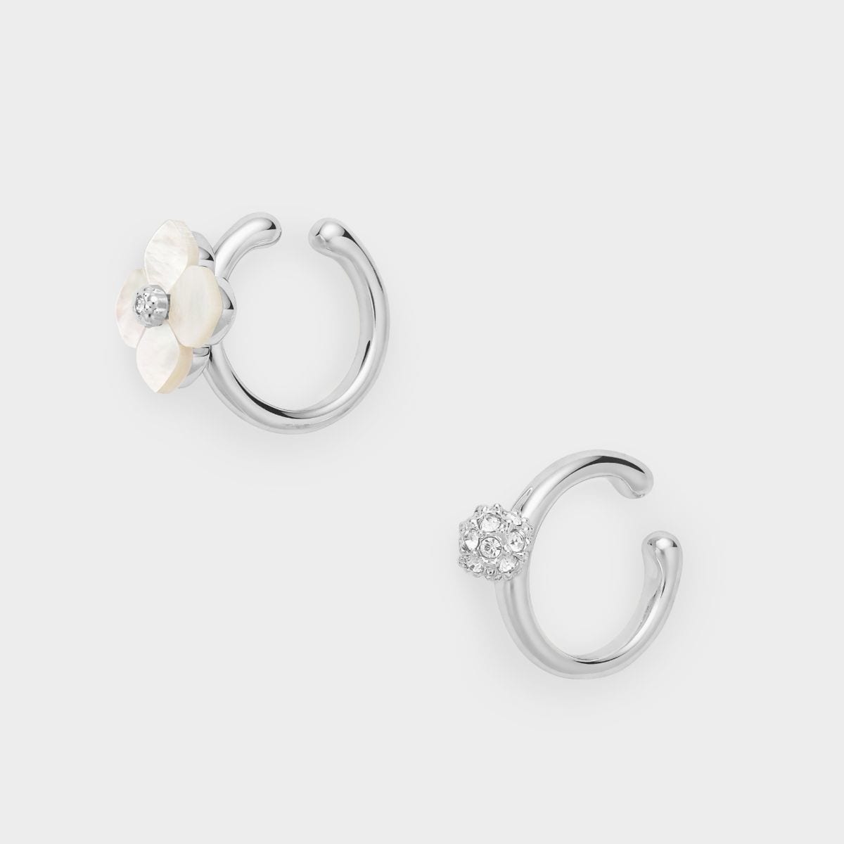 シェルフラワー スライドネックレス | ヴァンドームブティック(VENDOME