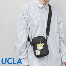 UCLA 縦型 ミニショルダーバッグ ジョー ラバーチャーム付き