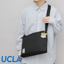 UCLA ショルダーバッグ ジョー ラバーチャーム付き