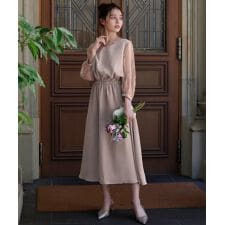 ガール(GIRL)の結婚式 ドレス