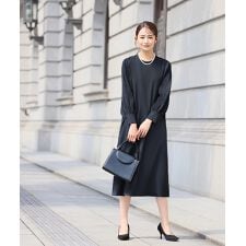フロリア(Flolia)の【喪服・礼服】スーツ ワンピース