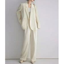 フロリア(Flolia)のスーツ セットアップ