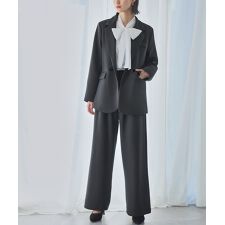 フロリア(Flolia)のスーツ セットアップ