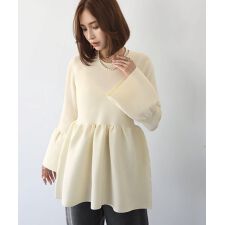 ペプラムランタンスリーブニットプルオーバー