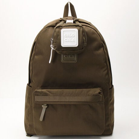 [^:CLB001ML]F̃SX}[gŃN[Match Logo RNVALTCYBwʃ|Pbgɂ15.6C`PC1sɂs傫߃TCYBTCh|Pbgɂ500mlybg{g܂肽ݎP܂B{fB̓EHbVhiCgpB􂢂n߂邽߁AɂȂ邱ƂœƓ̔Fƕ\oĂ܂B\ʂɂ̓EH[^[v[tHĂ܂̂ŁAX̉JCɂȂ܂B