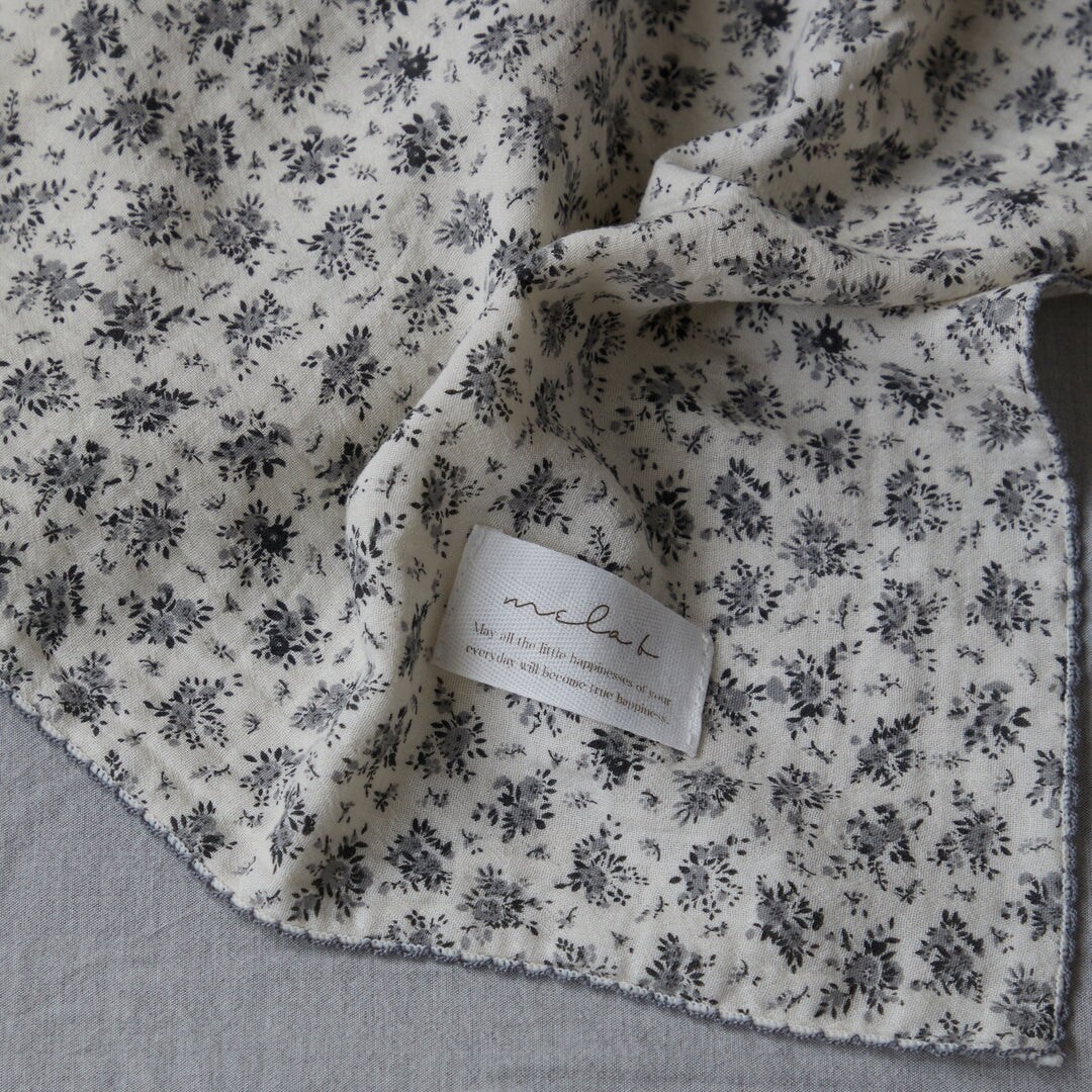 [}C]mela-B | Gaze Swaddle [r[ | RbgK[[]100×100/r[imela-Bj elder black