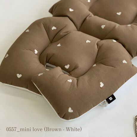 [^:bn05]ӂӂŉKAǂȃxr[J[ɂYBmela-Bir[j̃xr[Ci[́AԂ̏Snƃ}}̎g₷𗼗AʔNgNbVV[głB@ׂȐԂ̔ɂ₳RbgnƁAӂƂȂŒԂ̂łKɁBtĂ͂ƒʋC悭AH~͂ݍނ悤ȎgpŁANʂĂg܂BΉuhLxBقƂǂ̃xr[J[ɃtBbgBjo[T݌vA܂܂ȃxr[J[ɊȒPɎtł܂BΉFRri`J^XSJjEAbvJiX[^N[ijEsWEORETCxbNXi~IX^vAjEoKu[ir[^hL[jEYOYO3EXgbPEW[YȂǁBꕔfɂĂ̓TCYɌ̍邽߁AOɐ@mFBfޕ\nF y0336E0545E0555E0560E0561E0562E0567E0568E0569E0570E0571E0572z|GXe100y0551z|GXe80A[20y0563E0564z|GXe95AXpfbNX5yLȊÕfUCz100nF|GXe100lF|GXe100@Eiό`邨ꂪ܂̂Ŏ􂢂߂܂B@gp̍ۂ͐lbgɓĂEԐɒЂȂłEfnY܂͎gpȂłEF\̂ő̂̂ƈꏏɐȂłEAC͍ĂBgp̒Ӂxr[J[E]Ԃ̃`ChV[gEoET[ȂǂɎgpۂ͕KSxg𑕒ĂBgp͐Ԃ񂩂ڂ𗣂ȂłBނQԂ̕@{iɖԂł̎gp͒̉\܂̂Ő΂ɂ~߂B]ԗp`ChV[gɎgpꍇ́AKV[gxg𒅂ĎgpB܂AOJS^Cvݒu^Cv̔wꂪ451mmȉ̂̂ɂ͎gpȂłBY@؍