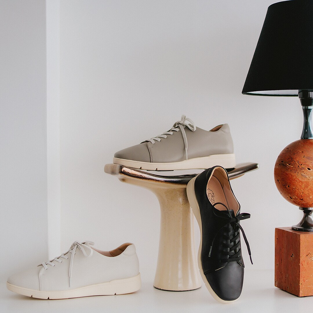 25秋冬新色あり]撥水｜レースアップスニーカー | エーエヌワイオー