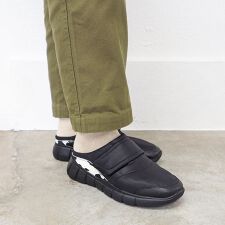 [25秋冬新作]撥水｜バックレススニーカー