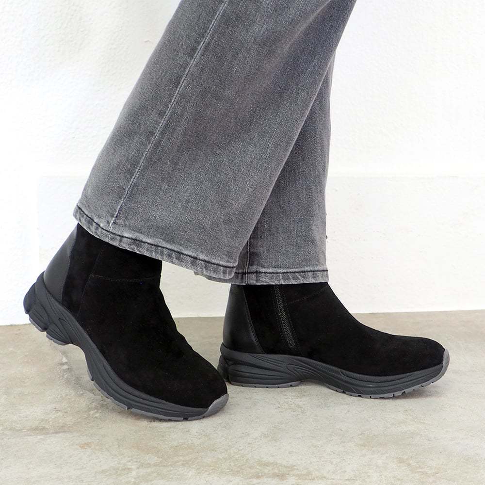 [}C]m25H~VnbXj[J[t@[u[c/G[GkCI[iANYOj ubN