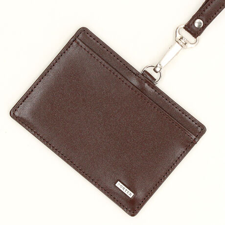 [^:11002973]₩Ȋv̕\ʂɁuPORTERv̏iȃIWi̋v[g̗pU[̃V[YuPORTER SHEENiV[jvłBXeA̕\ʂɐƊ痿h荞񂾌A\ʂd߂Ɏdグ邱ƂŊ炩Ȏ𐶂݁AXbLƂۂɂ܂Bɂ̓WJ[hD̃IWin̗pĂ܂B߈iтŁAN킸gfUCȂ̂ŃMtgƂĂœKłBKt̒DX[c̋|Pbgɂ܂钷DABOX^̏Kꂪt܂EHbgAJ[h[𑽂܂EHbgȂǗlXȃj[YɑΉłACe\̃V[YłB