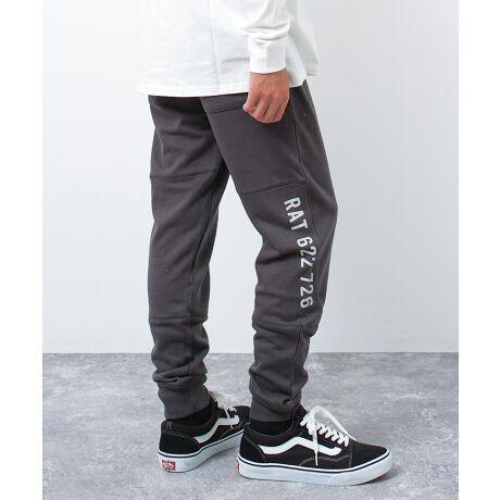 [^:RLP243448]ؑւƃSfUCIVȗNуXEFbgpcBVvɂȂ肷Ȃ悤Xɐؑւ邱ƂŃANZgɂȂASfUC邱ƂŃX|[eB[ȃX^Cy߂܂BVGbg̓e[p[ȟאg̃VGbgɂ邱ƂŃXEFbg炵X^CɎdグĂ܂B܂Nтɂ邱ƂŔӏH珉t܂ŒԂp܂B