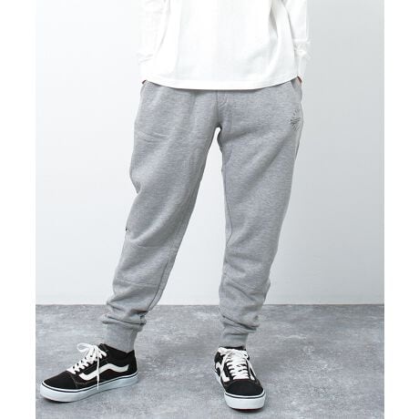 [^:RLP243448]ؑւƃSfUCIVȗNуXEFbgpcBVvɂȂ肷Ȃ悤Xɐؑւ邱ƂŃANZgɂȂASfUC邱ƂŃX|[eB[ȃX^Cy߂܂BVGbg̓e[p[ȟאg̃VGbgɂ邱ƂŃXEFbg炵X^CɎdグĂ܂B܂Nтɂ邱ƂŔӏH珉t܂ŒԂp܂B