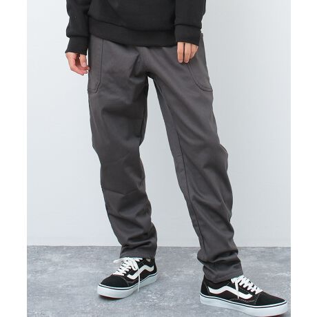 [^:RLP243458]RAT EFFECTŒԐlC̃NC~O[J[pcNуo[WBTCh̃rbN|PbgfUCIŃVGbg̓e[p[hVGbgɂ邱Ƃō킹₷g񂵂̌1łB\n̓`mn̐nɗ̓t[Xfނ𒣂荇킹邱ƂłƉ{gXɎdグĂ܂B