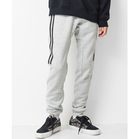 [^:RLP223412]t[XCpcB^~ɃIXX̗t[Xfނ̃CpcłBfUCSHUSHUőlC̐ؑփCpcdlɂĂ܂BƂt[XfނȂ̂Ő^~łgpł̂|CgłB