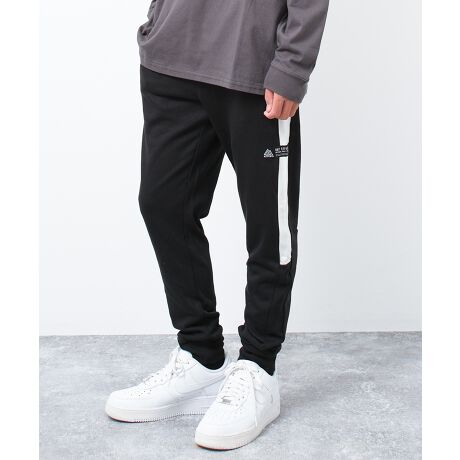 [^:RLP243449]RAT EFFECTlC̃TChCV[Y̗NуXEFbgpcBCʒuG܂łɂ邱ƂŃfUČIVȕ͋CɎdグAC̓rɔzufUCl[ANZgɂȂĂ܂BVGbg̓e[p[ȟאg̃VGbgɂ邱Ƃŉɂł킹₷A񂵂̌pcɎdグĂ܂B܂Nтɂ邱ƂŔӏH珉t܂ŒԂp܂B