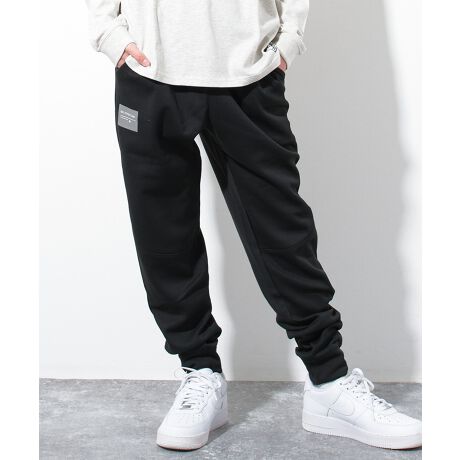 [^:RLP251430]JmRfނgp邱ƂŔG肪悭y₩ɒpłW[WpcBEt߂Ƀx^h̃vg{邱ƂŃfUC̃ANZgɁVGbg͒ԂŎĝWK[VGbgłBɏtĂɃIXX̃pcƂȂĂ܂B