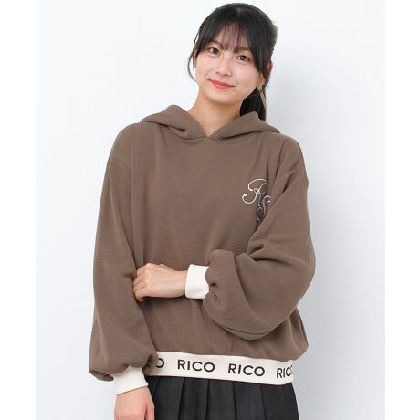 [^:RCTR243919]ɃS̃C{ꂽt[fB[łBt[htŃtȈۂA{[Ղ̑̎q炵UPB~jXJ[gƂ̑͂AJ[SpcŃJWAɃX^CÔ߂łB