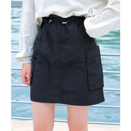 [^:RCSK252910]傫ȃ|Pbgt[NEFÃiCXJ[głB肵`VGbgɃnCEGXg+h[R[hfUCŃX^CAbvRpNgȃgbvXƍ킹Y2Kt@bV̒Ȃ߂łBCi[pc͕tĂ܂