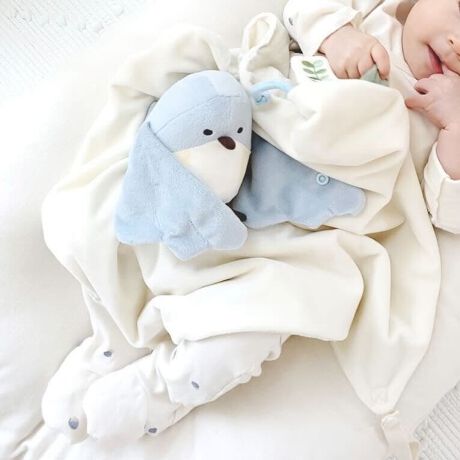 E[bpSCE}[N擾EqlɂSSȓhEgpĂ܂BEi͎Ƃɂč쐬Ă镔邽߁Aʂ݂̕\ɂ͌̍܂B@܂DڂȂǎ኱̌X͂e͂B