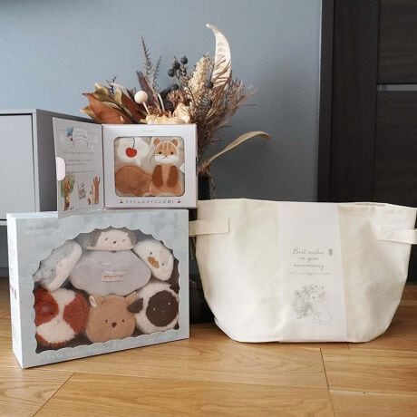 gӂӂhςI_炩zقƕzubÑZbgoYjőlCzقuӂ肦قvƐViuӂubN ӂӂ{vZbgɂȂ܂B ǂGĂӂӂŐ܂ꂽĂ̐Ԃ̃v[gɂ҂łBb𕷂Ă悤ɂȂA zG{̕ɍ킹ēubNoꂳAZbgłVтƂĂg܂􃈁[bp̈SłCE}[N擾Ă̂ŁASSȂ̂|CgɊ܂ŗVłA󂪂ł̂Ń}}ppSłBq܂̏߂Ă̂ɂ߂Ȃӂӂ̕zubNłlCzubNV[YuӂubNvp[AbvIƂӂӂAƑ傫I GƃTCYvXꂽzubNa܂BX̒ԂAEЂEE͂˂݁EAqEnX^[ƐVƂ܂ЂƂЂƂ̃ubN特Ђς餂ޤɂ餂낪cʂāAq܂̗lXȊo{܂BƂĂėDGBԂłRɈSėVׂubN7ZbgłBӂӂDG̐nŁAԂ񂪑DȃppEႩቹ܂E[bpSCE}[N擾EqlɂSSȓhEgpĂ܂Bj^[ɂĎۂ̐FƎ኱قȂꍇ܂B\߂Bi͎Ƃɂč쐬Ă镔邽߁A\ɂ͌̍܂B܂DڂȂǎ኱̌X͂e͂B-@-[ӂubNӂӂ{][ӂ肦ق]ElbgɓA@́u\tg􂢃R[XvȂǂŐ\łBEɂAFςꍇ܂̂ŁA􂢂߂܂BEY܂AC̎gpA^u͂BE悭Ő؂A`𐮂ĉAĂB[Xg[W]F@FACE^ꓙ̉\邽߁Aꂽꍇ͌łizŐ@ĉB