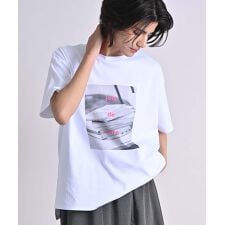 ボックスアートプリントロゴTシャツ