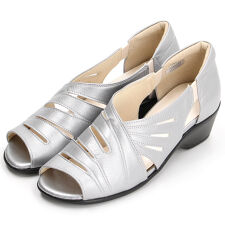 【日本製】軽量 柔らか本革 ゆったり3E幅サンダル