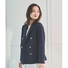 ゴールドボタンダブルジャケット
