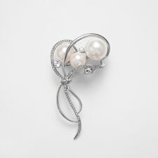 貝パール　エレガントブローチ