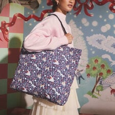 ラージ フォルダウェイ トートバッグ　Polar Ditsy