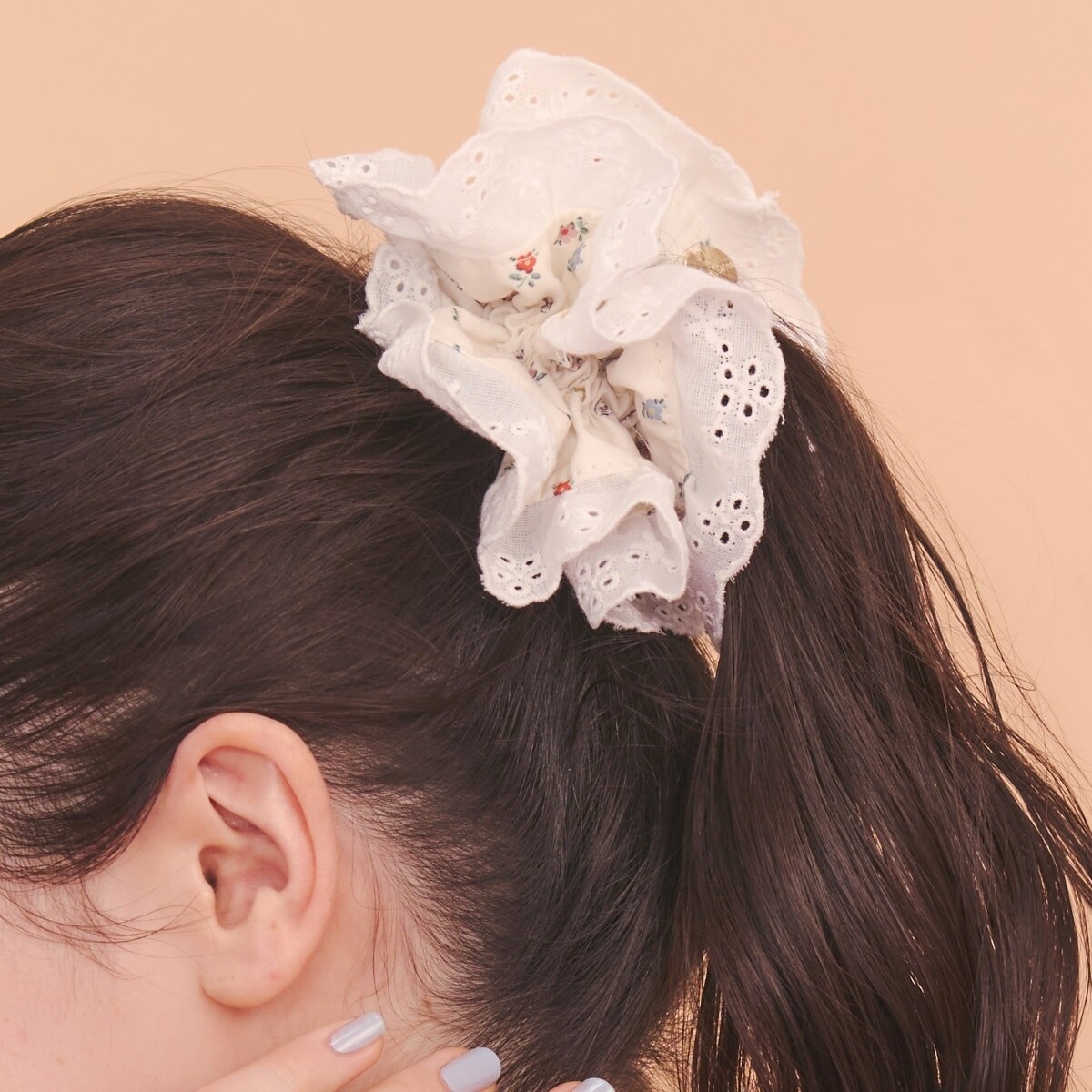 コットンレース シュシュ Button Block Floral | キャス キッドソン