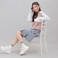 チェーン付きプリーツスカート