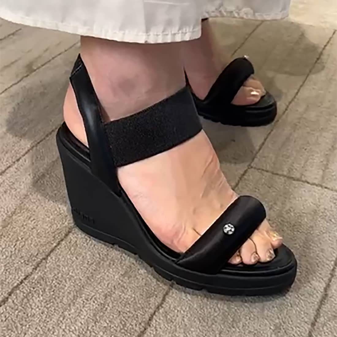 [�}���C]�y�y�ʁz9cm�q�[���A�b�v�T���_��/�v���X�_�C�A�i�i+diana�j �u���b�N(BKF*)